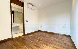 Whitley Road (D11), Terrace #447608671